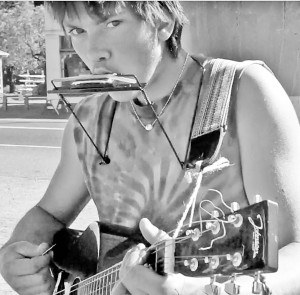 RastaStreetMusician