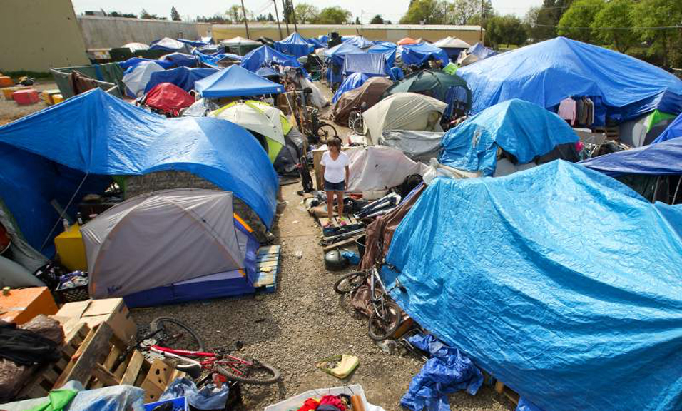 RoselandHomelessCamp