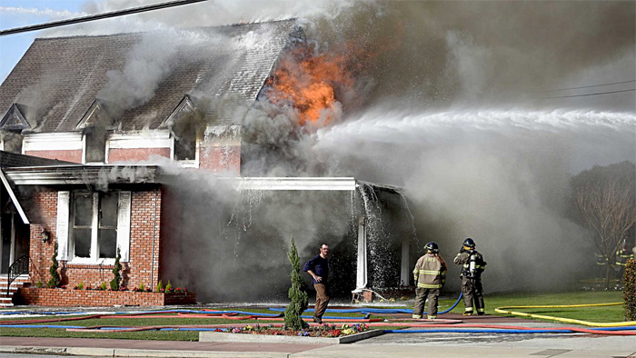 ChapelFire8
