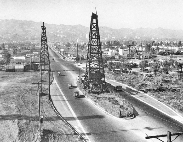 OilDerricks