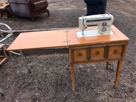 BarnSale2