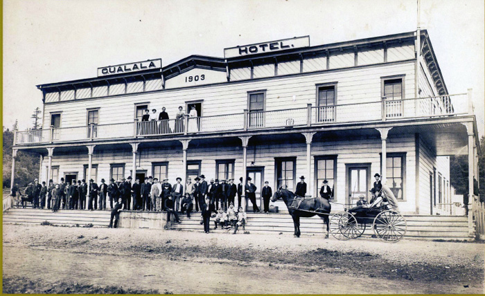 RebuiltHotel1903