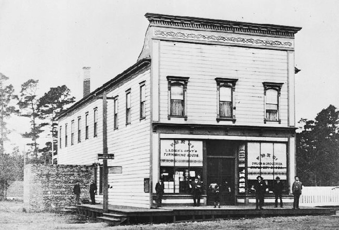 StoreFortBragg1890s