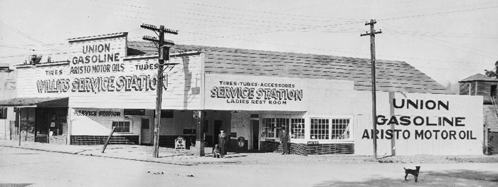 WillitsGasStation