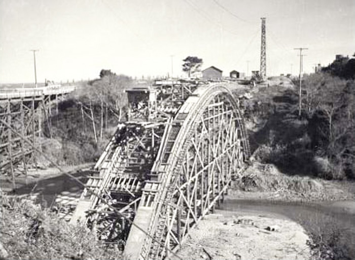 BridgeUnderConstruction