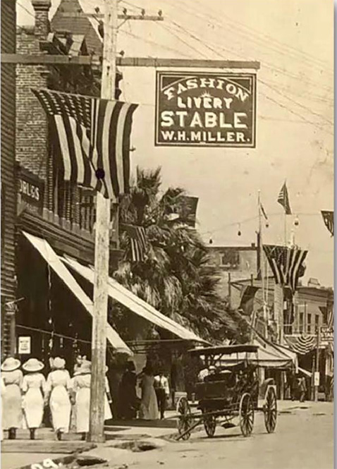 FashionLiveryStableUkiah1920