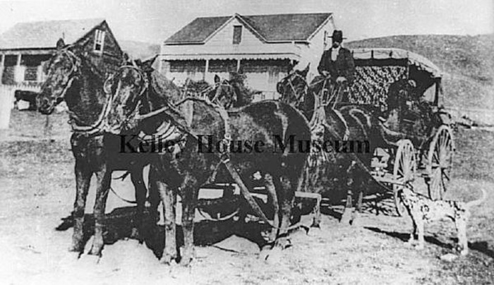 FourHorseStagecoach