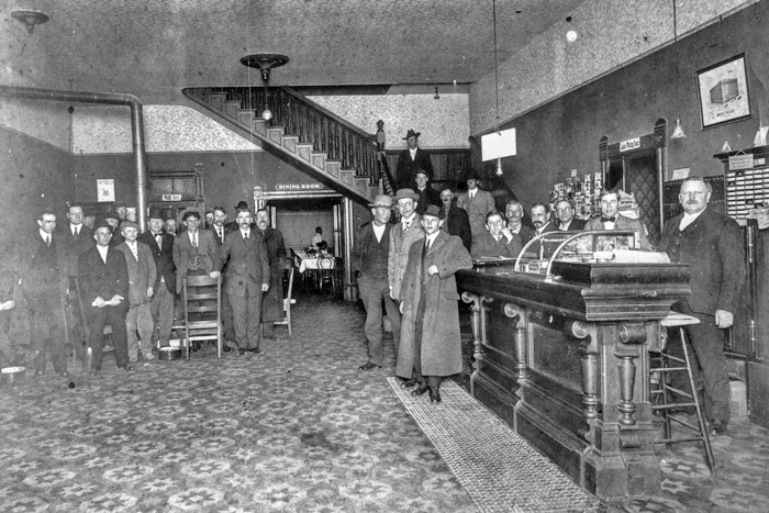 InsidePalaceHotelUkiah