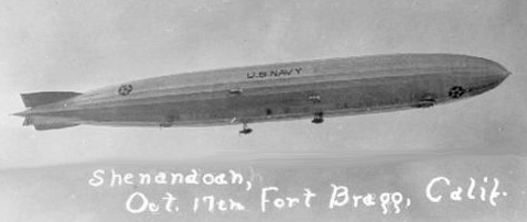 ShenandoahNavyBlimpOverFortBragg