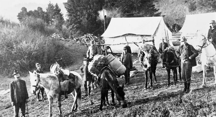 SurveyPartyHighway1-1913