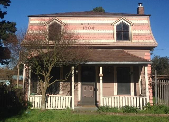 CleoneHouse