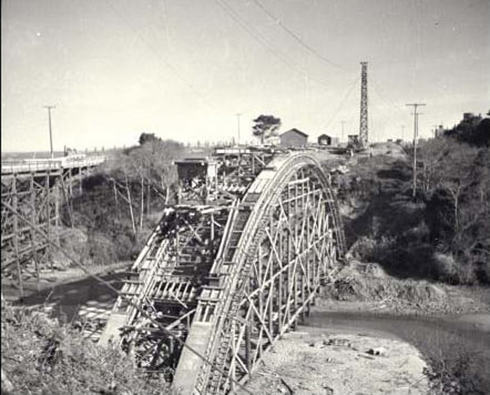 JughandleBridge