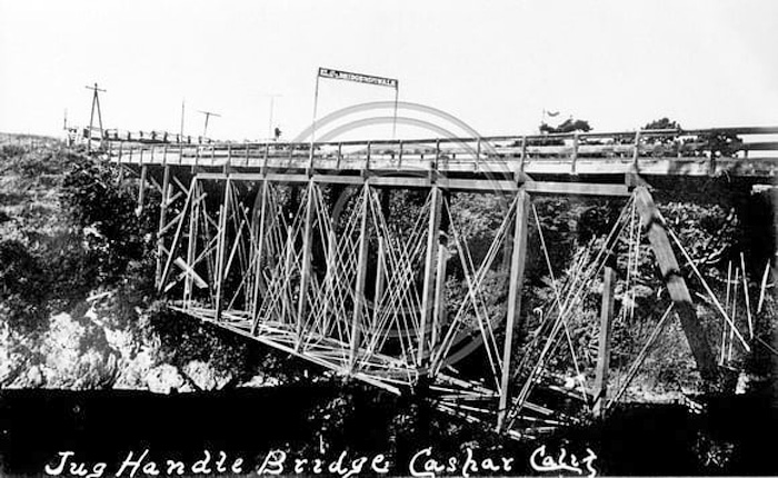 JughandleBridgeCaspar