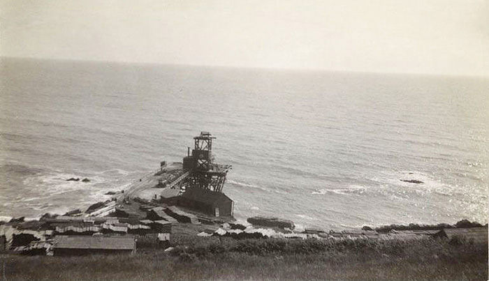 LogPier
